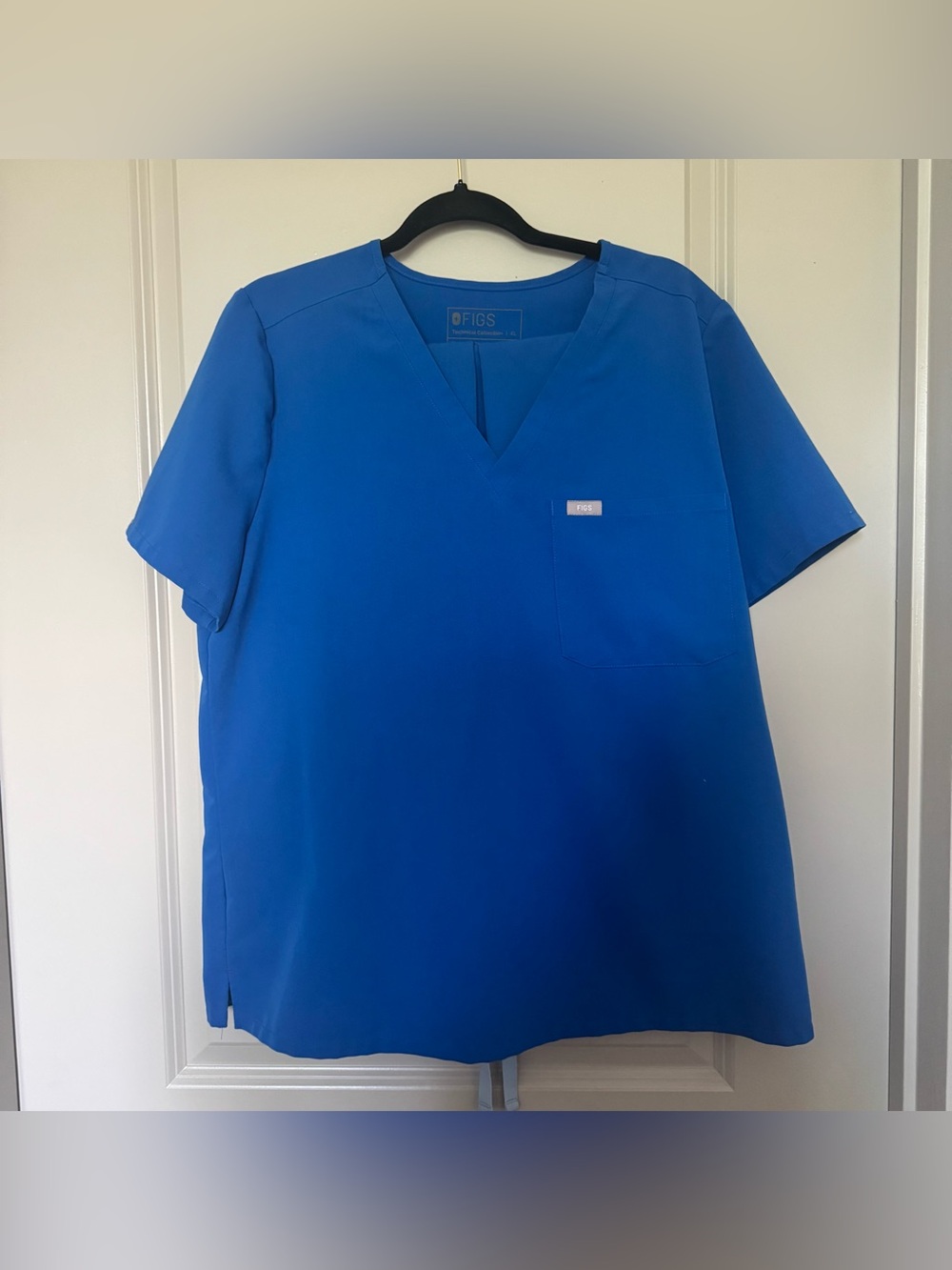 FIGS Catarina Scrub Top